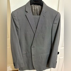 Banana Republic Grey Suit Men’s Two Piece